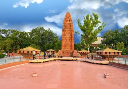 Spiritual & Scenic North India Tour – 8 Days