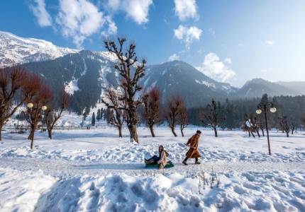 Patnitop & Srinagar Escape – 7 Days from Chandigarh