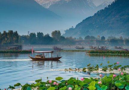 Complete Kashmir & Himalayas Tour