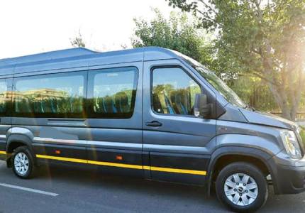 Rent 17 Seater Urbania Traveller