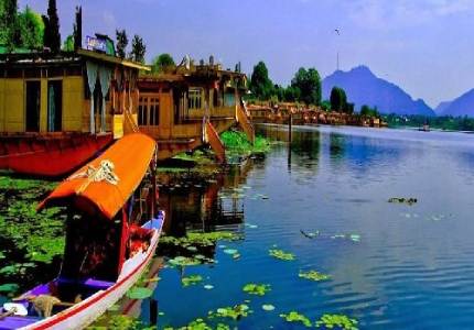 Chandigarh-Amritsar-Jammu-Srinagar-Adventure